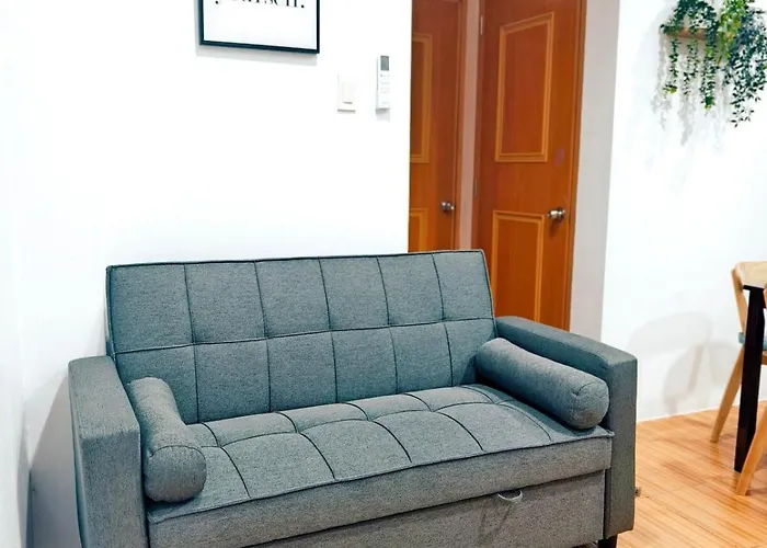 U4 La Guardia Townhouse 2 Bedroom Unit Free Parking Near It Park Cebu